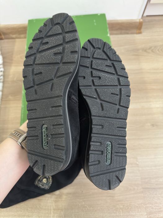 Продам сапоги осень весна