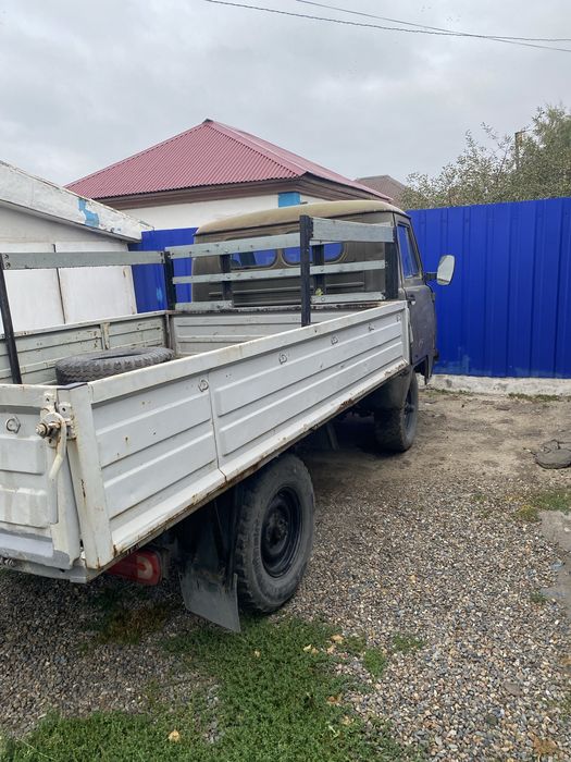 Продам Уаз 3303 бортовой