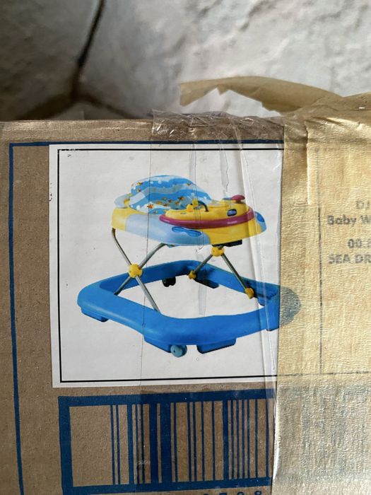 Продам Chicco baby walker