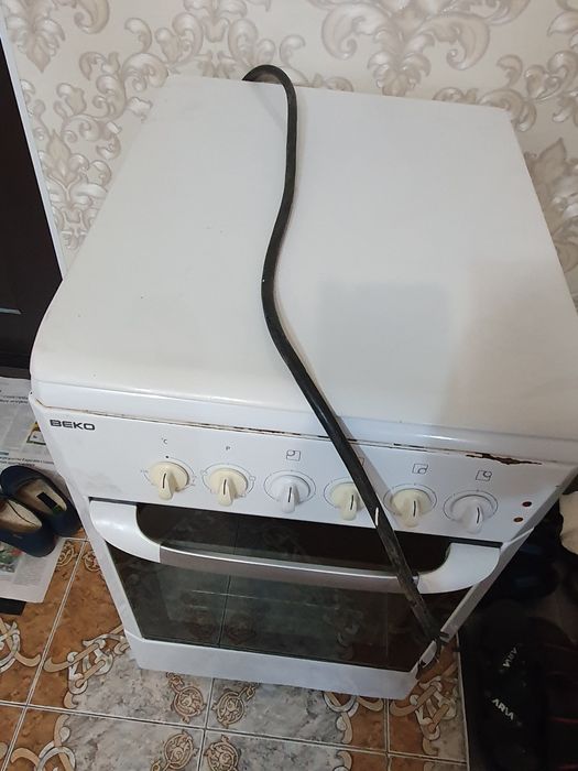 Б/У электроплита бренд Beko.