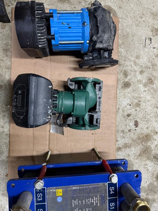 Pompe recirculare + schimbator Caldura