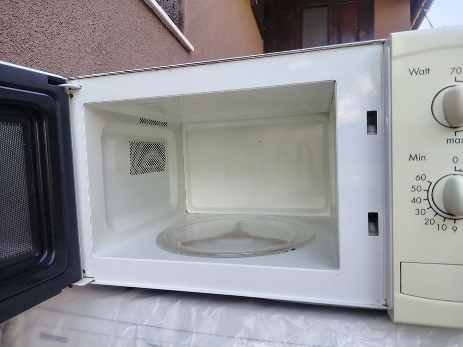 Микровълнова печка LG