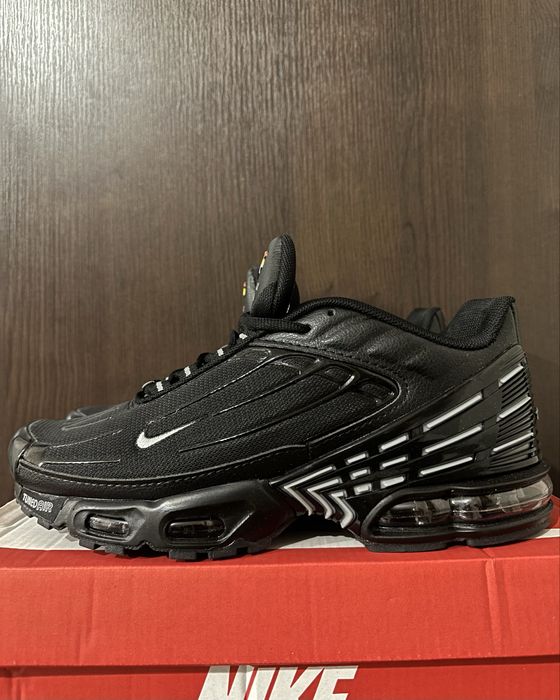 Nike Air Max Plus 3 "Black & Wolf Grey" - 41,42