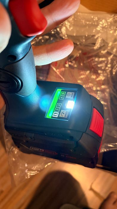 Чисто нов винтоверт (impact) BOSCH gdx 18v 210 c