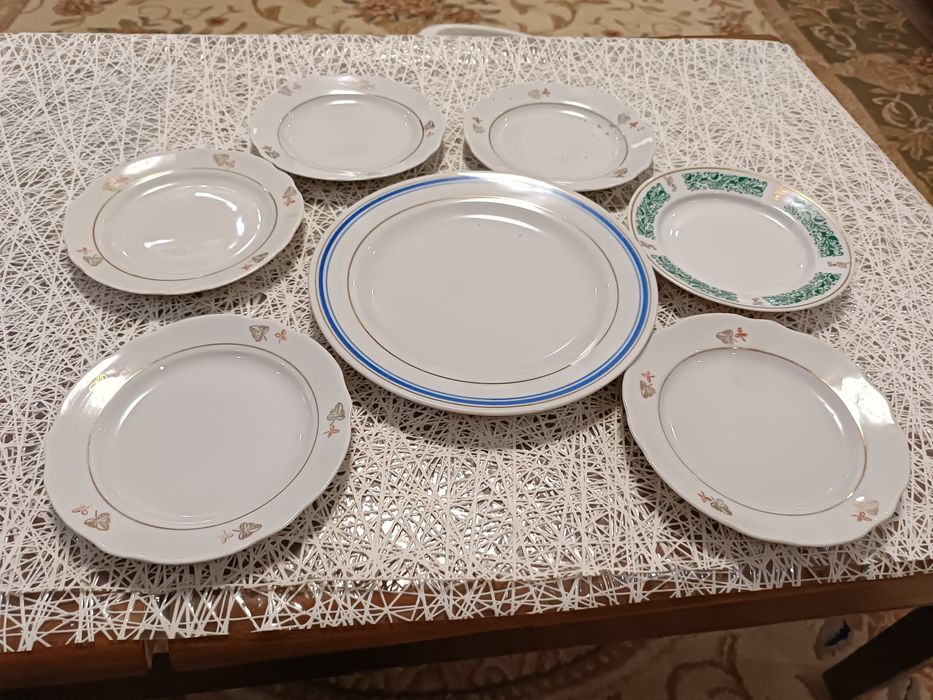 Продаются тарелки