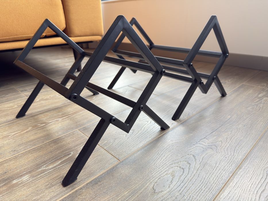 Стендове(поставки) за плочи и книги