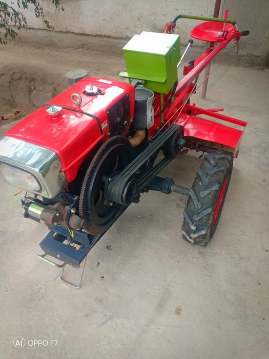 zubr mini traktr