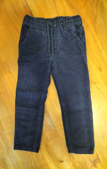 Pantaloni reiați mărimea 110