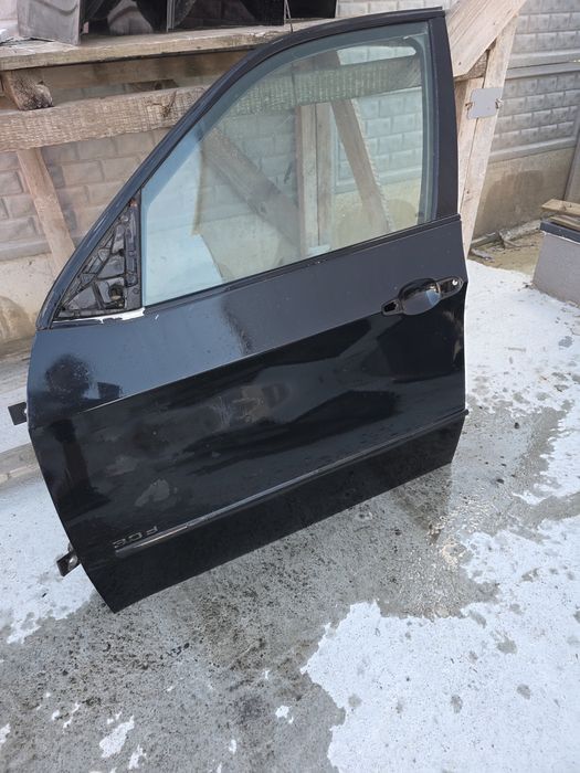 Vând uși bmw X5 stg/dr