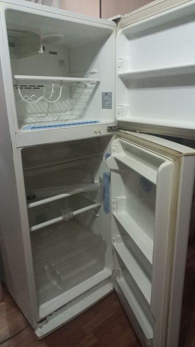 Продаётся холодильник