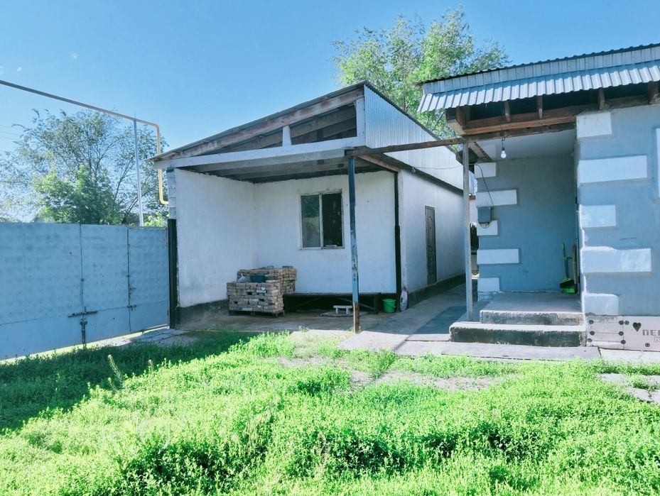 Срочно продам дом. Общая площадь 11х9