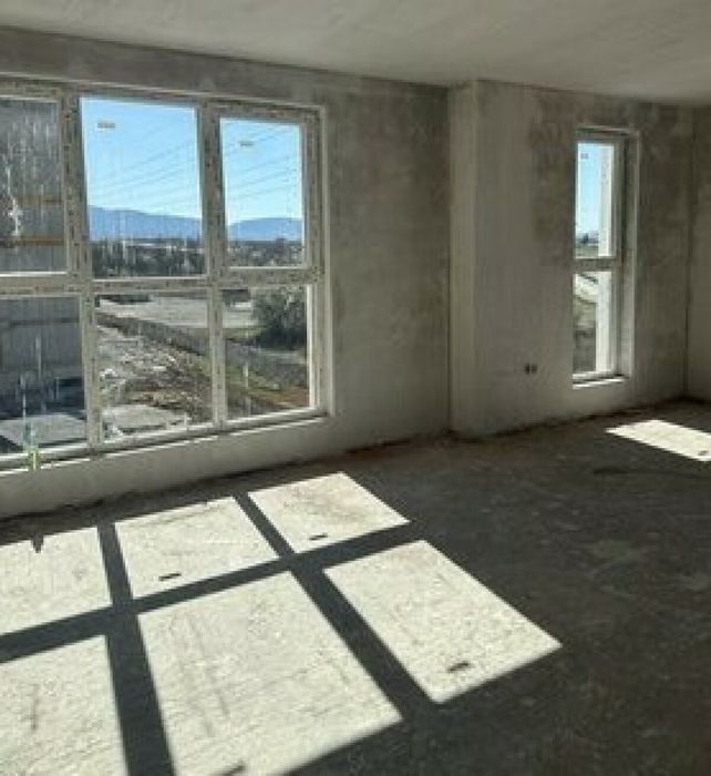 Двустаен апартамент в Люлин 5