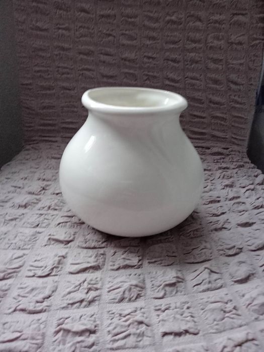 Комплект ваза,захарница и цигаретник