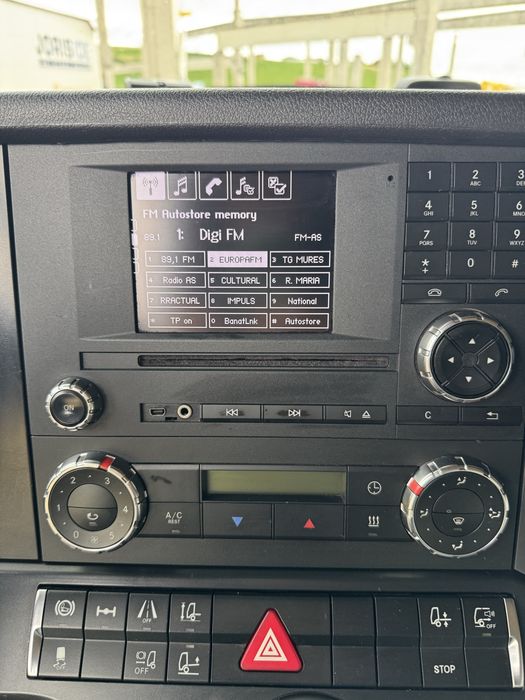 Radio CD Actros MP4