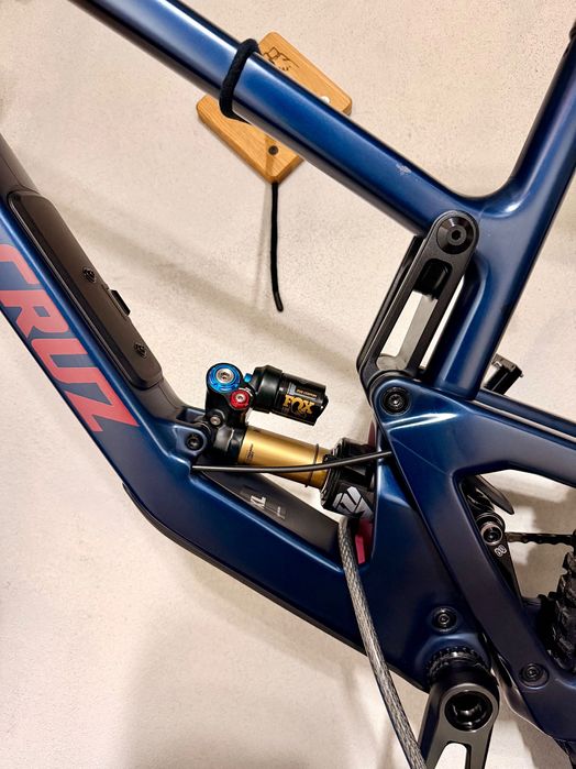 Заден амортисьор Fox Float X2 Factory Kashima 2024