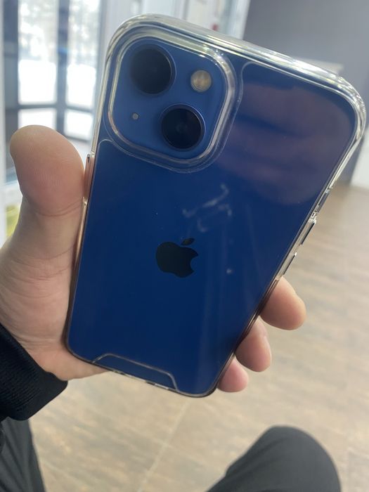 Айфон 13 продам полный комплект