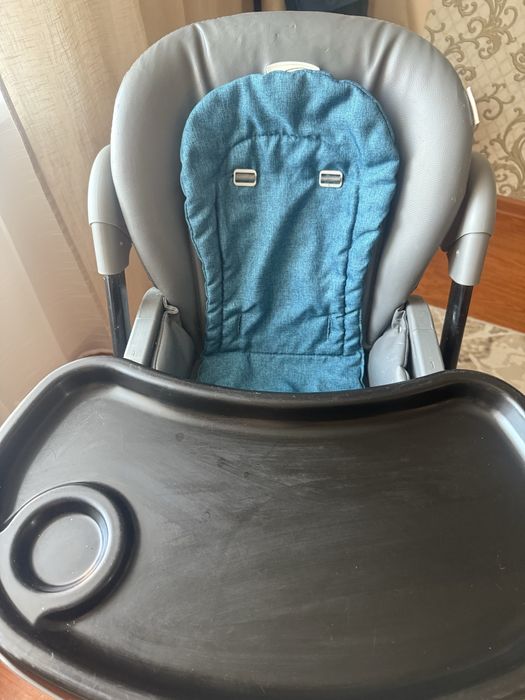 Продам стульчик для кормления