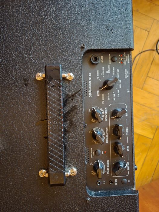 кубе VOX Cambridge 50