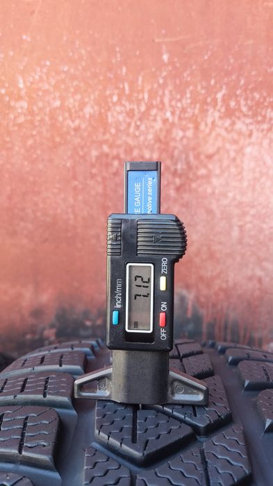 1брой  зимни гума 225/45/19 Pirelli Sotto Zero 3
dot24