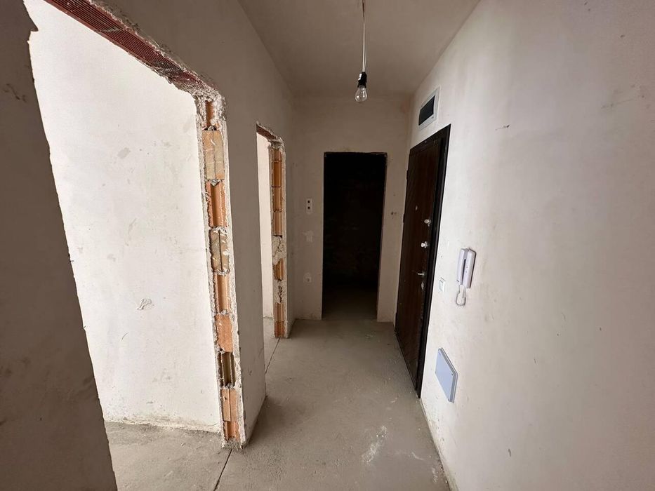 Продава се Двустаен апартамент в Бургас, Меден рудник - зона Д - 62 кв.м за 1283 €/кв.м - Снимка #7