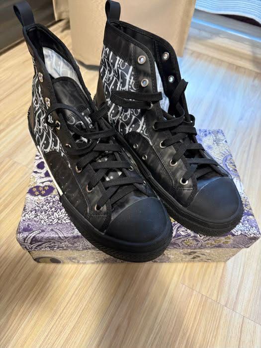 Спортни обувки DIOR