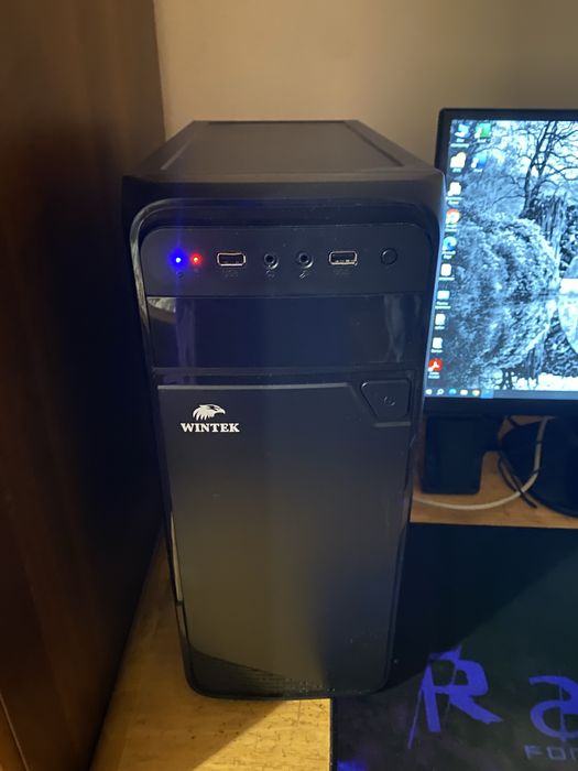 Продам Компьютер рабочий !!!