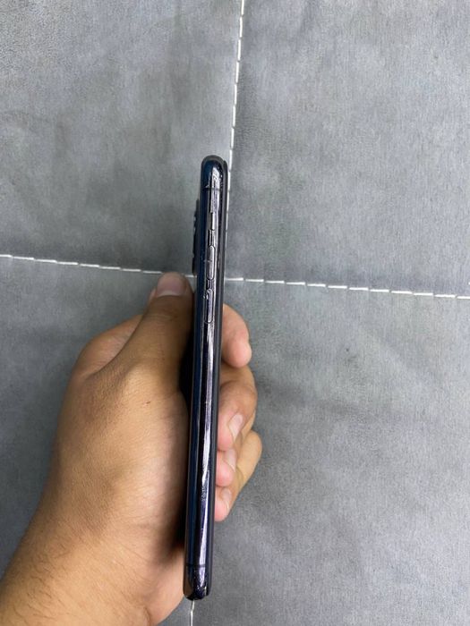 Iphone 11 pro xolati juda zor