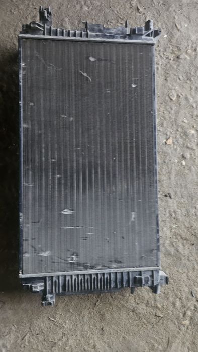 Радиатор, интеркуллер мерседес спринтер