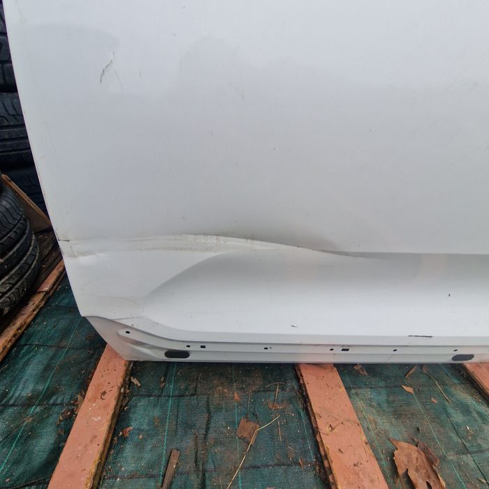 Volvo XC40 2020 предна лява врата