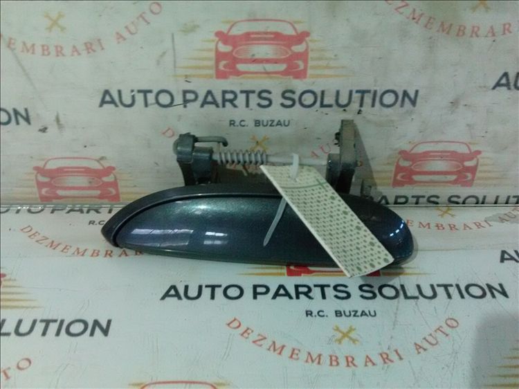 maner exterior usa stanga spate dacia logan mcv 1.5 dci an fabr. 2011