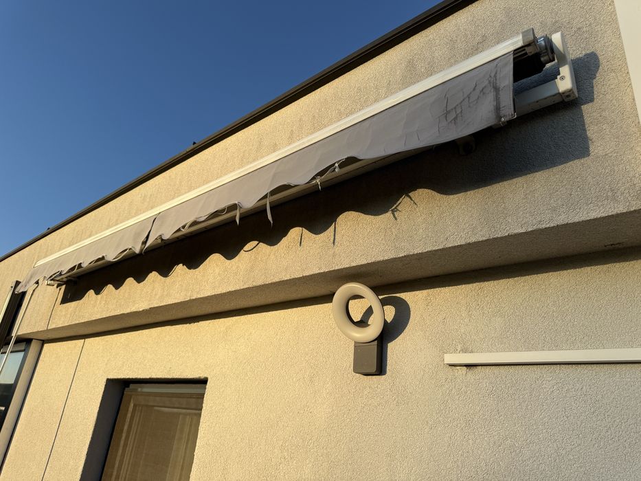 Marchiza retractabila