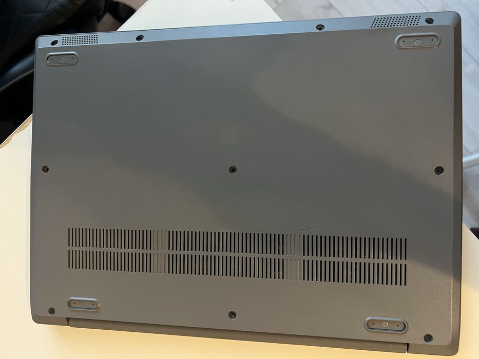 Laptop Lenovo IdeaPad 3, Full HD, 8GB RAM, 512 GB SSD,