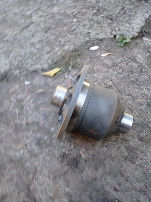 Продам самоблокирущийся дифференциал.