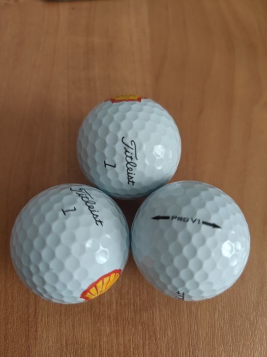 Мячи для гольфа:Titleist Pro V1