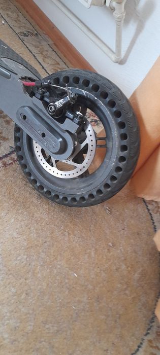 Trotineta electrica defecta