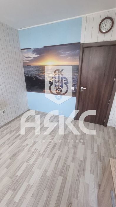 Продава се Двустаен апартамент в София, Свобода - 64 кв.м за 2579 €/кв.м - Снимка #2