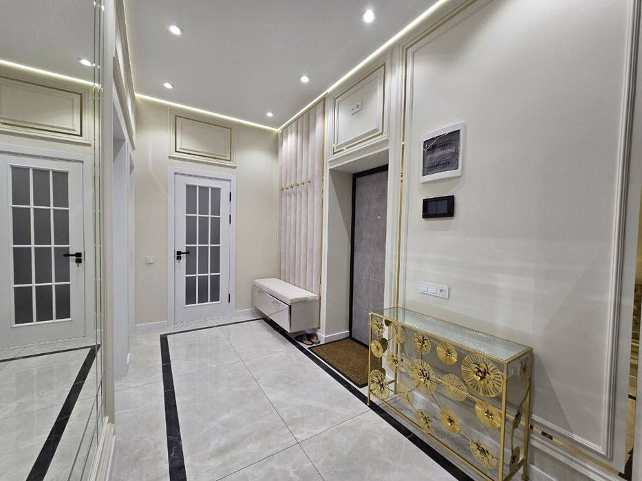 Продается квартира Яшнабадский р-н  улица Махтумкули