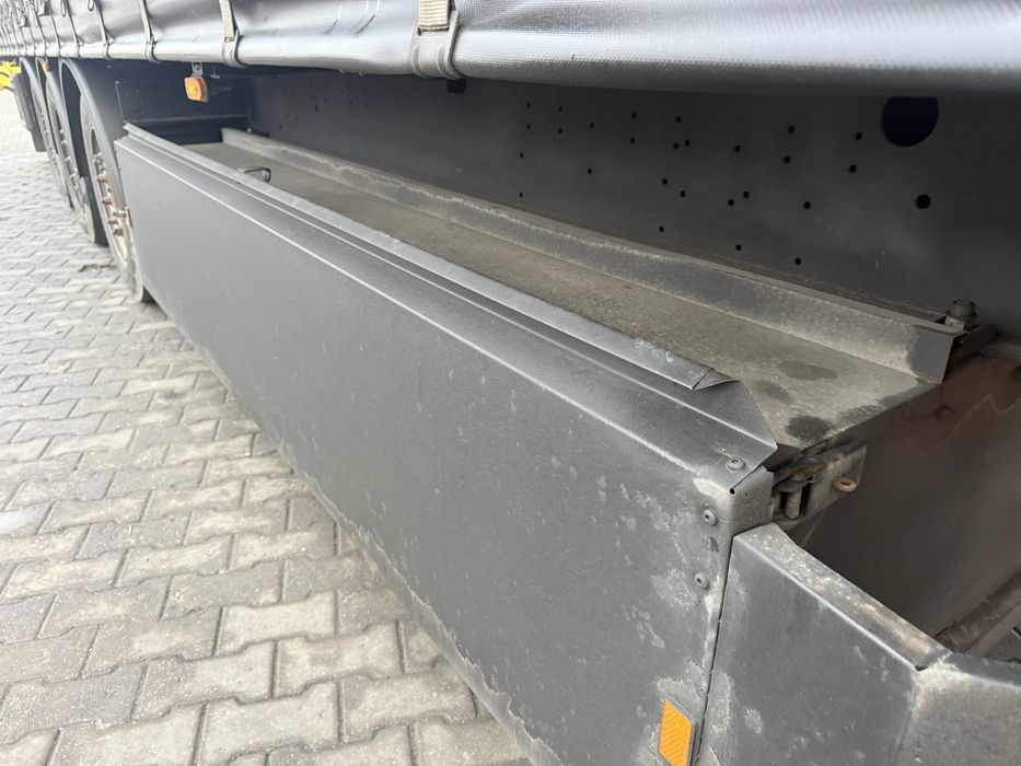 Semiremorca Schmitz 2012