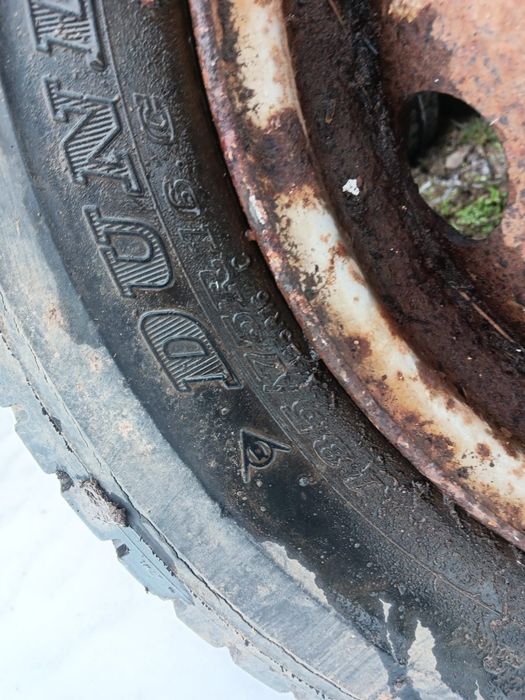Vând hanțe Iveco oțel