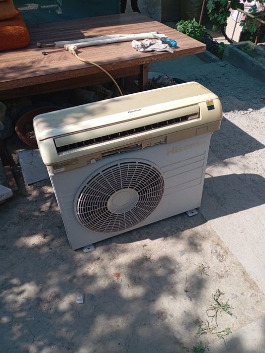 Продам кондиционер Haisens ( 9 ) 2 штуки  в рабочем состоянии
