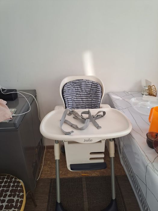 Продам стульчик для кормления