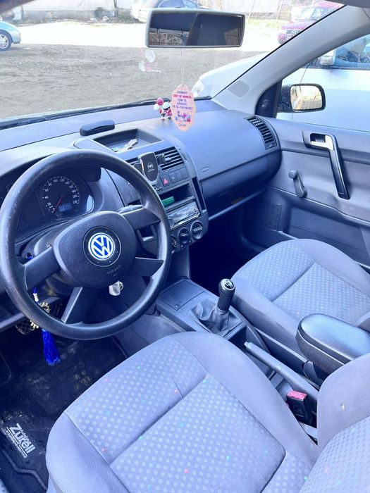 Wolkswagen polo 1,2 benzina 6v  acte la zii