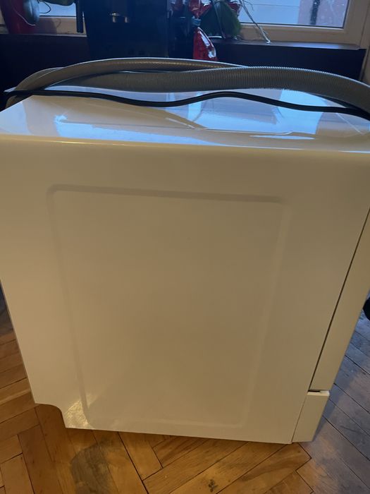 Съдомиялна Haier