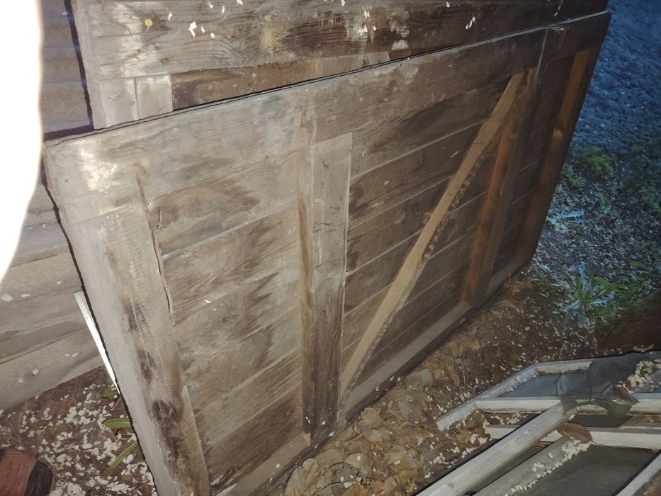 Продам деревянные ворота