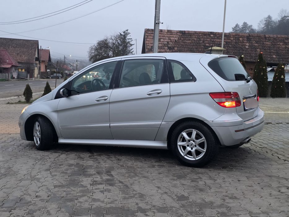 Mercedes  B180 Klass ~ AUTOMATĂ ~ FULL 2006 / 2.0 Diesel Harman/ Kardo