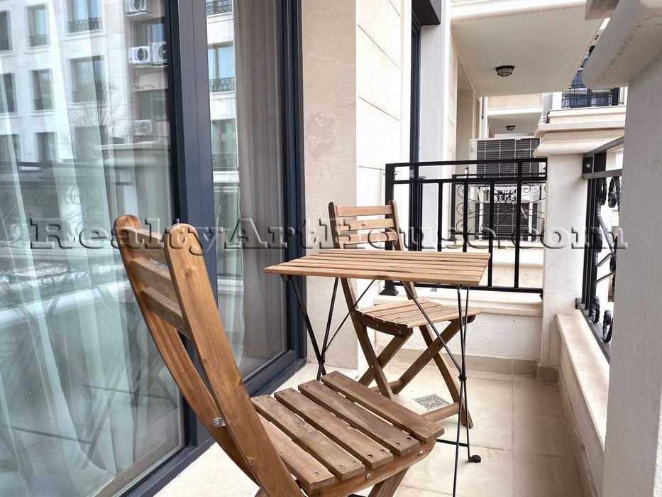 Дава се под наем Двустаен апартамент в София, Кръстова вада - 60 кв.м за 800 € - Снимка #2