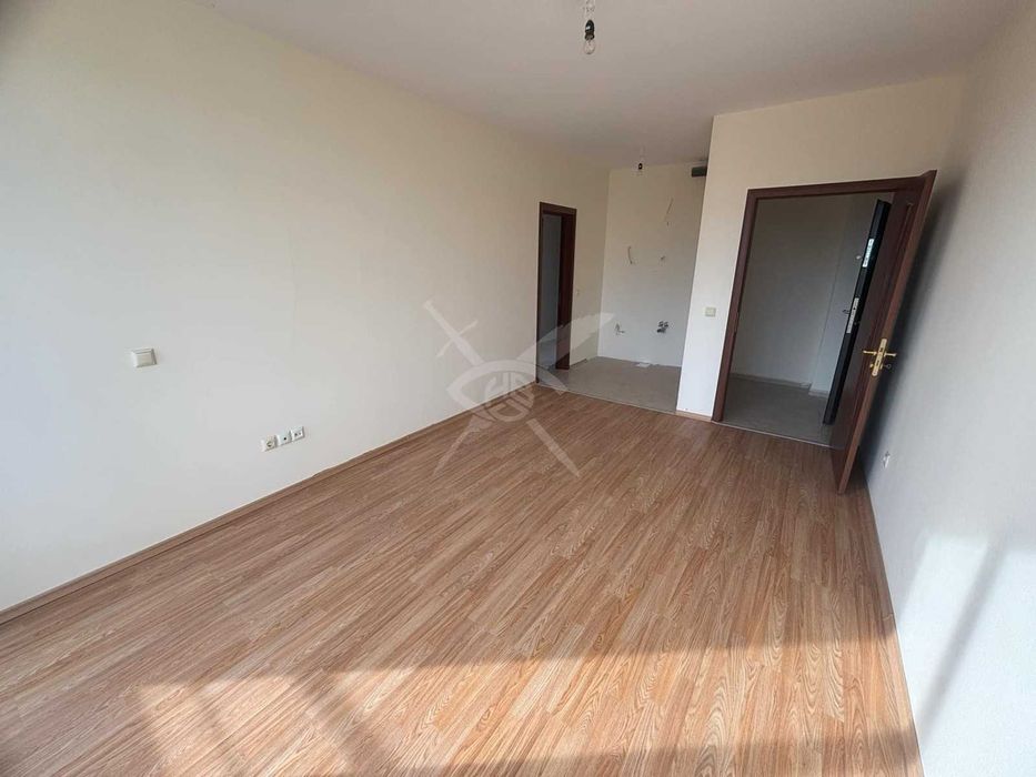 Продава се Тристаен апартамент в Поморие - 126 кв.м за 1000 €/кв.м - Снимка #1