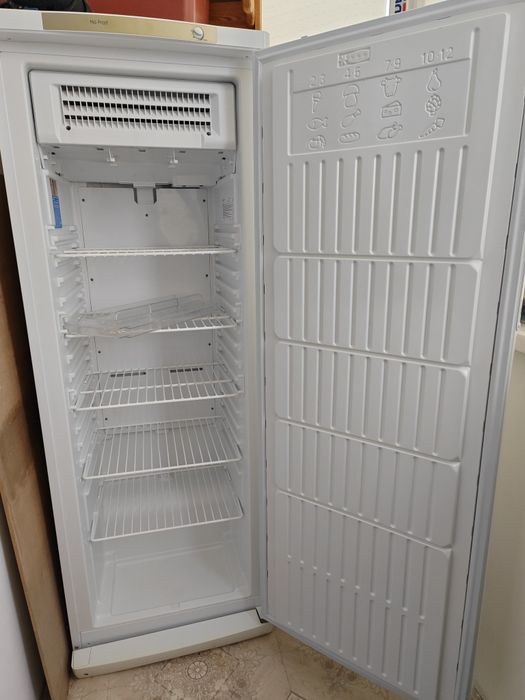 Морозильная камера Indesit SFR-167.002