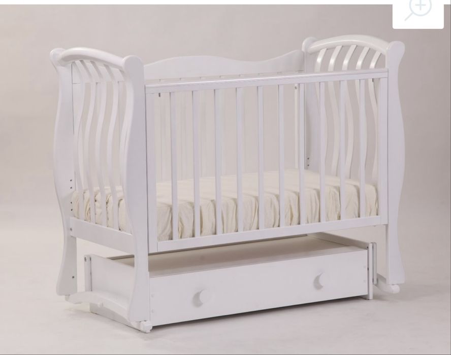 Продам детскую кроватку