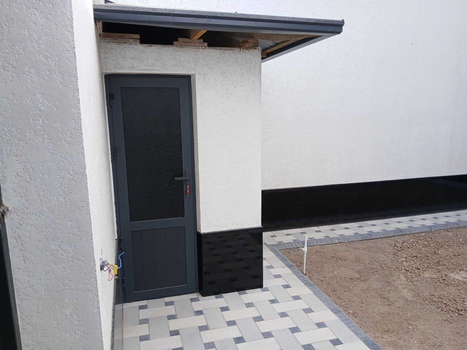 2-x этажный дом 150 м², 5 комнат и двор, напротив Массива Куйлюк-1